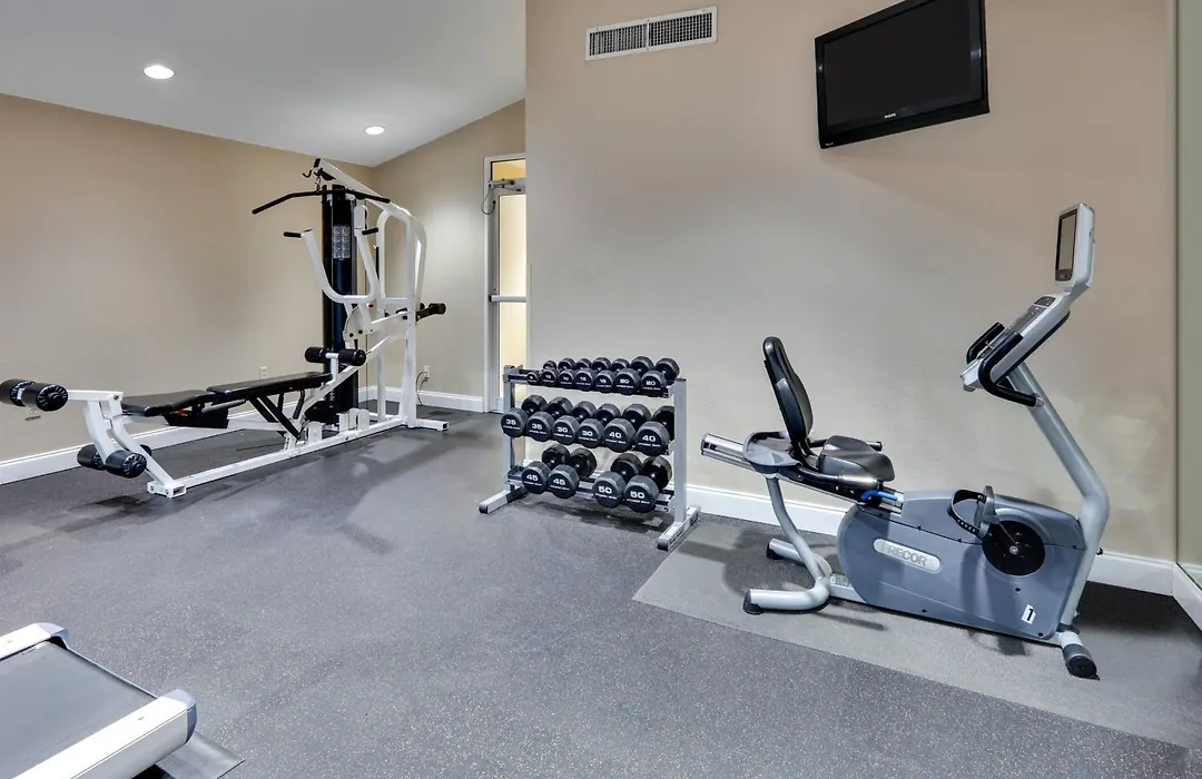 Candlewood Suites Dallas Market Center-Love Field By Ihg-1