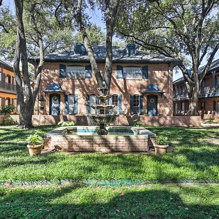 Modern-Chic Dallas Condo With Private Patio!-3