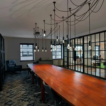 Renaissance Saint Elm Dallas Downtown Hotel-3